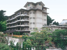 雨情の宿　新つた