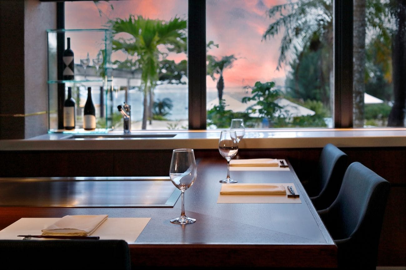 Hotel Breeze Bay Marina