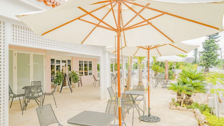 Hotel Breeze Bay Marina