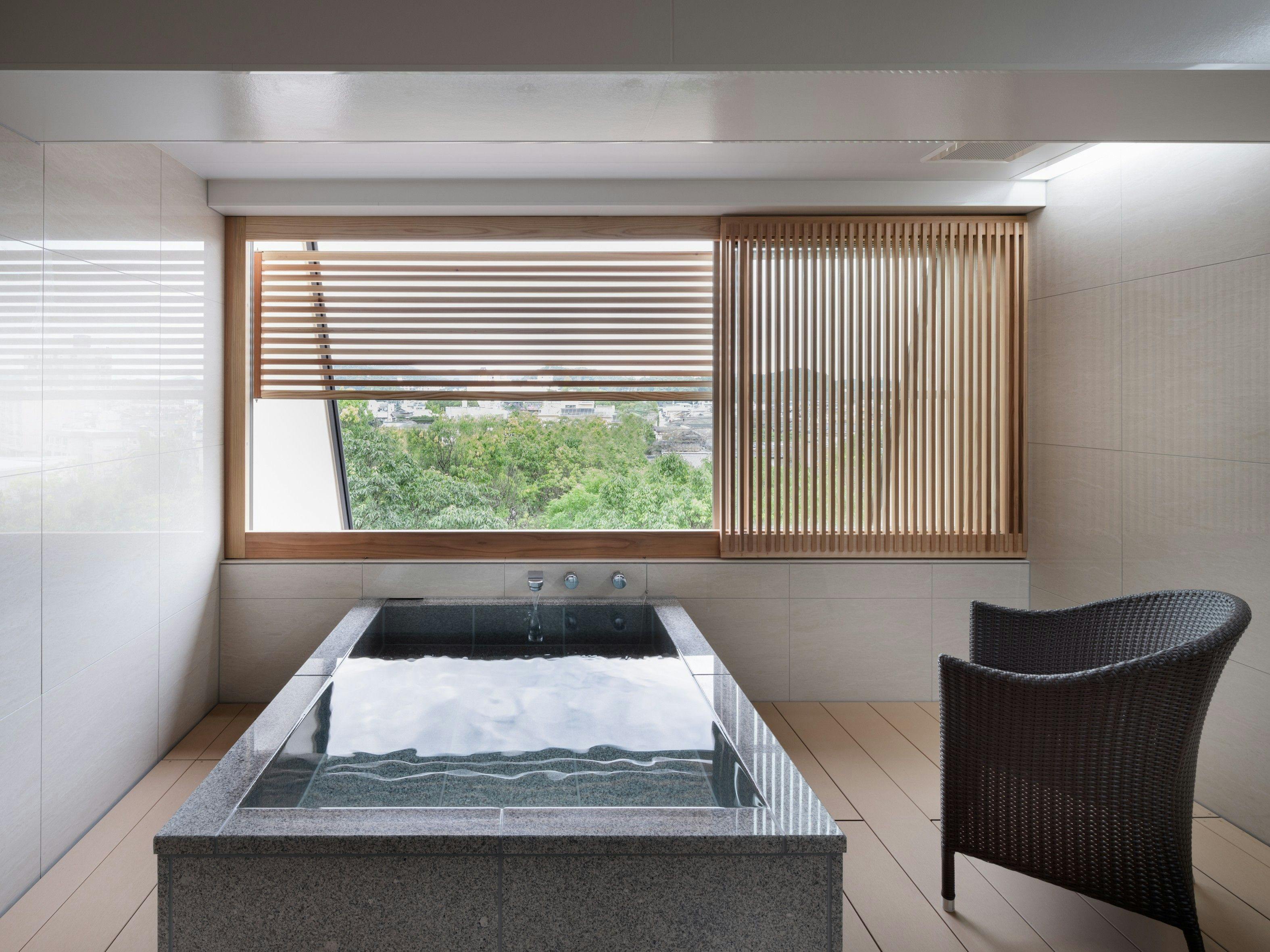 ดีลักซ์ 60A