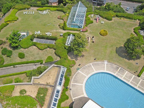 เหมาะสำหรับการเดินเล่น! ลานกลาง