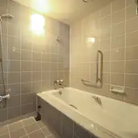 ห้องเตียงคู่พร้อมห้องน้ำ