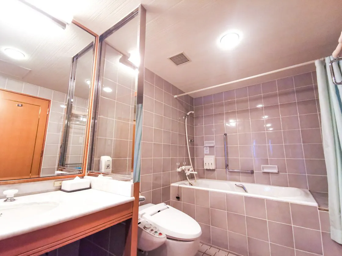 クラブツインルーム