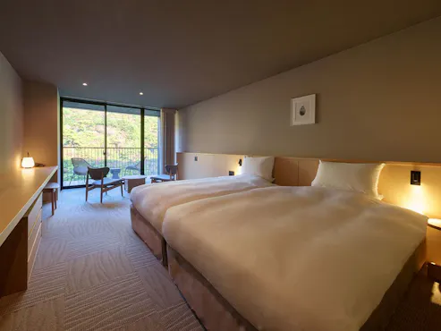 【พร้อมระเบียง】ตัวอย่างห้องดีลักซ์เตียงคู่