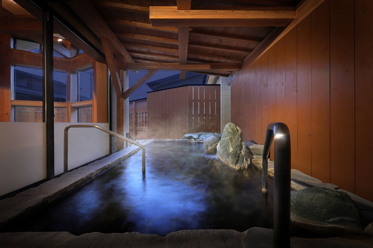 旬彩の宿　緑水亭