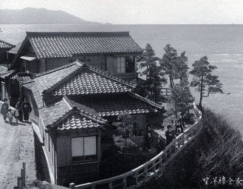 創業１３０年の老舗旅館。