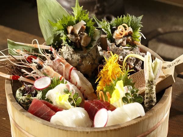 森の入り江の離れ宿　無雙庵枇杷