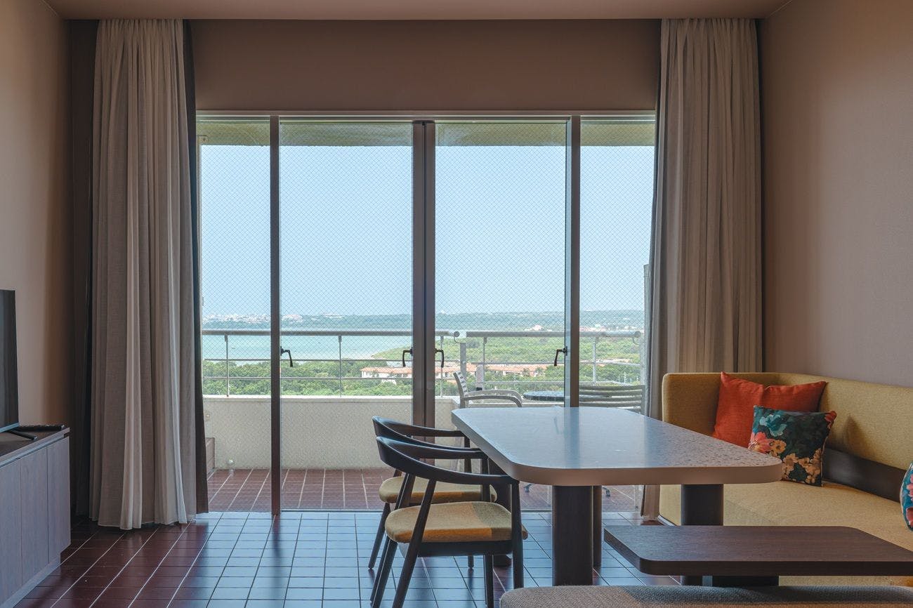 THE NEST ISHIGAKI