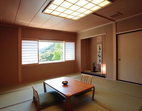 【展望風呂付和洋室（90平米）一例】