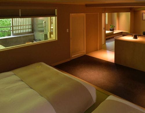 【展望風呂付和風ベッドルーム（75平米）】