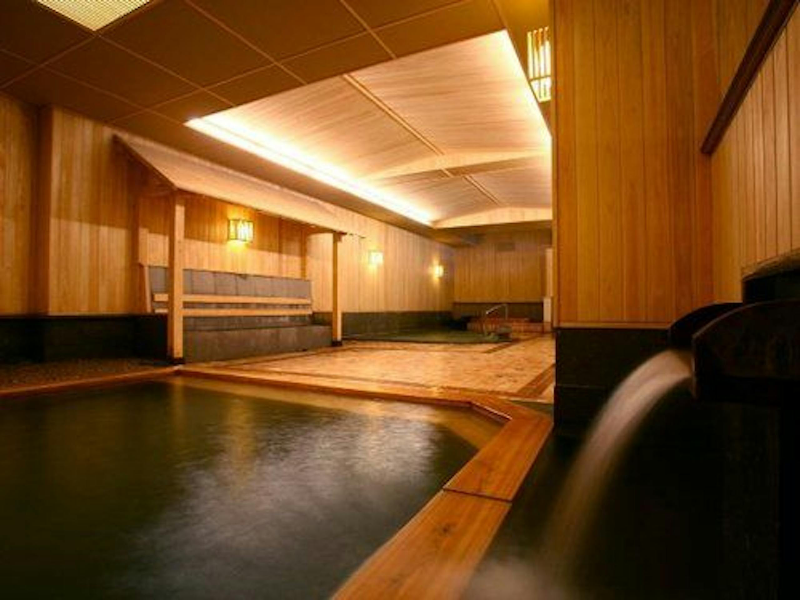 【定山渓第一寶亭留　翠山亭】大浴場「桂木乃湯」