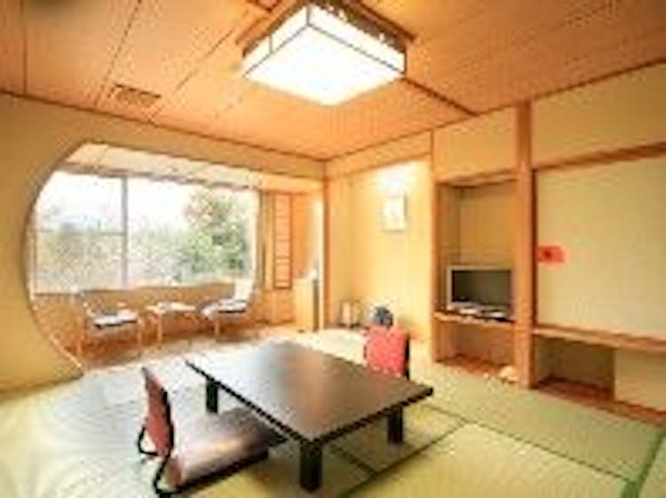 和室10畳/ユニットバス/トイレ付客室のサムネイル画像