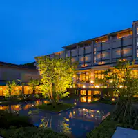 Exterior|外観(夜)