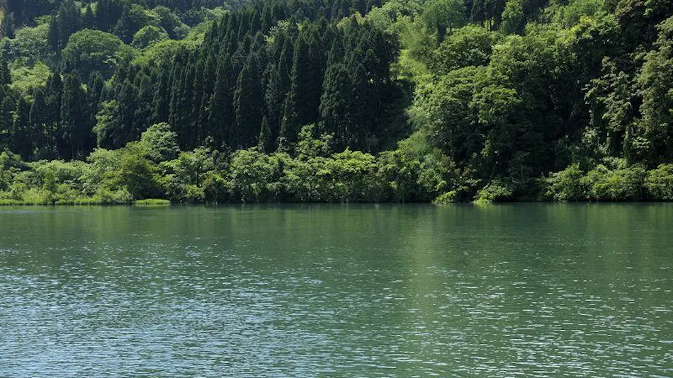 River Retreat Garaku