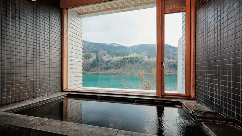 River Retreat Garaku