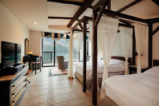 208号室(ギリシャ)