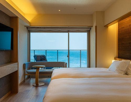 海側和洋室「瑠璃-402」