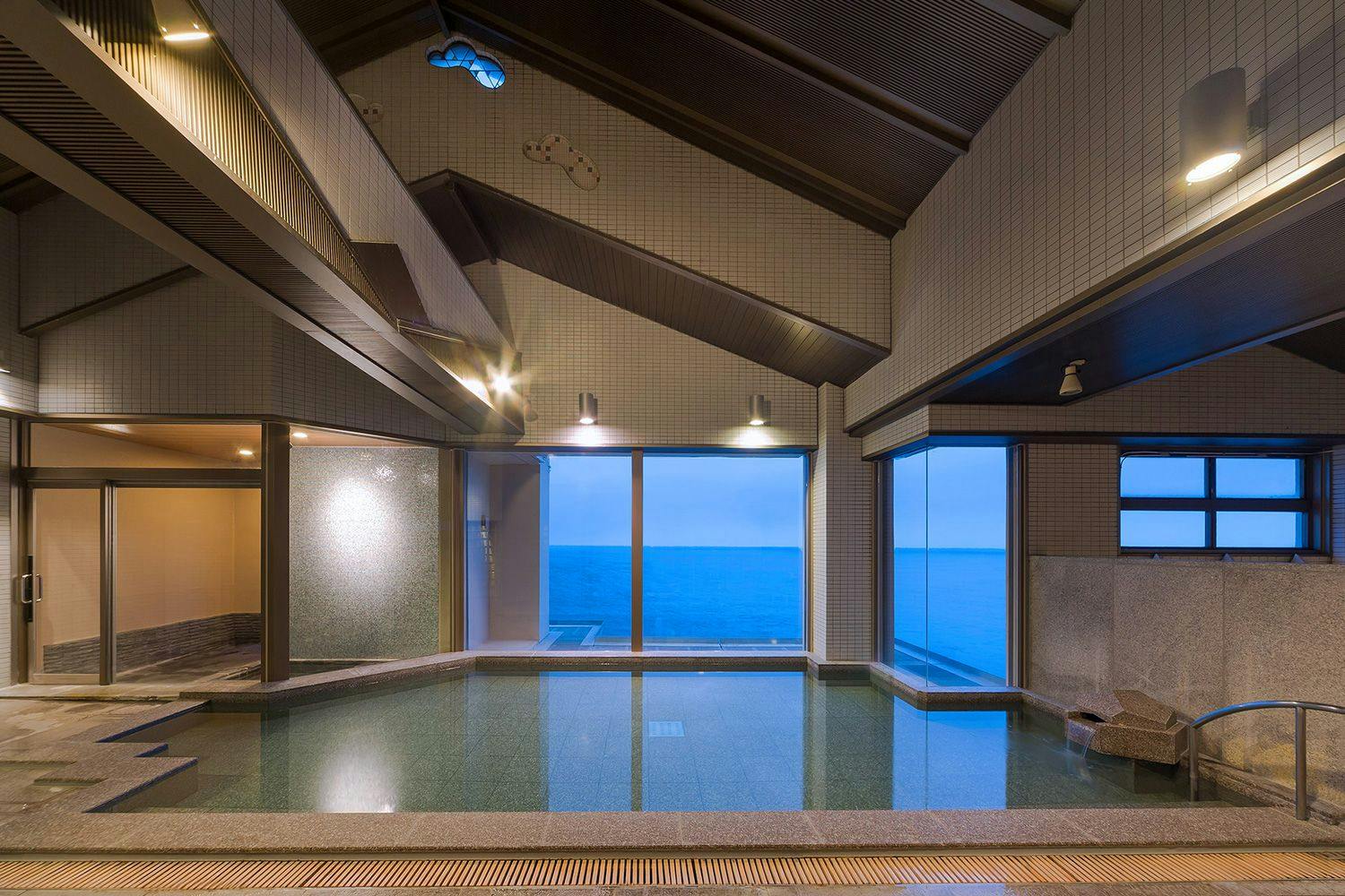 食べるお宿　浜の湯