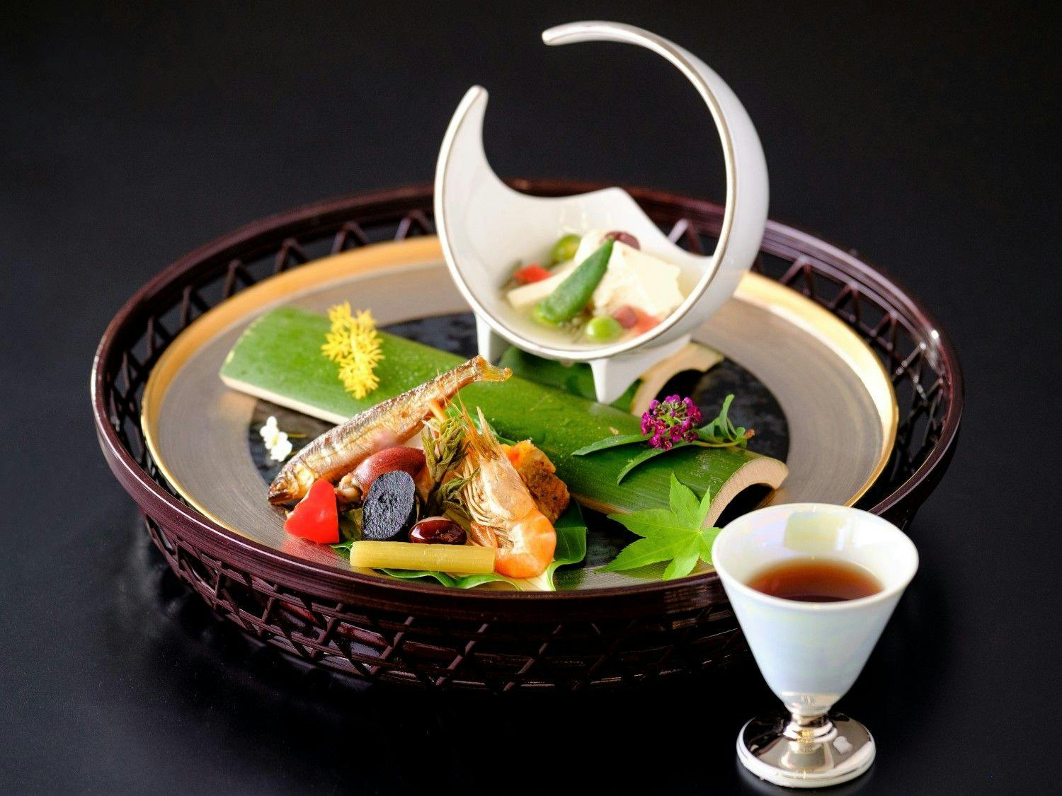 湯村温泉　朝野家