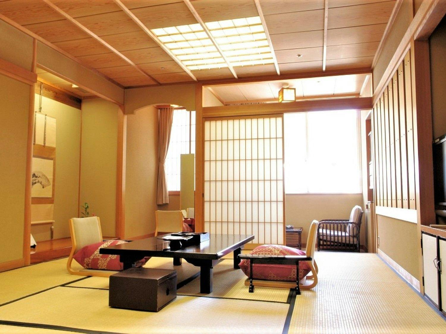 湯村温泉　朝野家