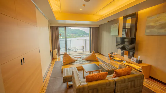 中央館座室35平米(一例)