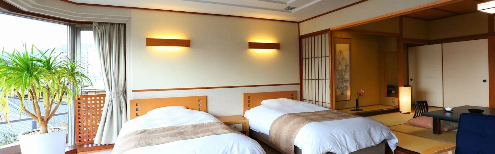 信州・上諏訪温泉 琥珀色の自家源泉を持つ宿「ホテル鷺乃湯」