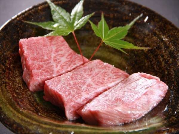 さるさわ池　よしだや