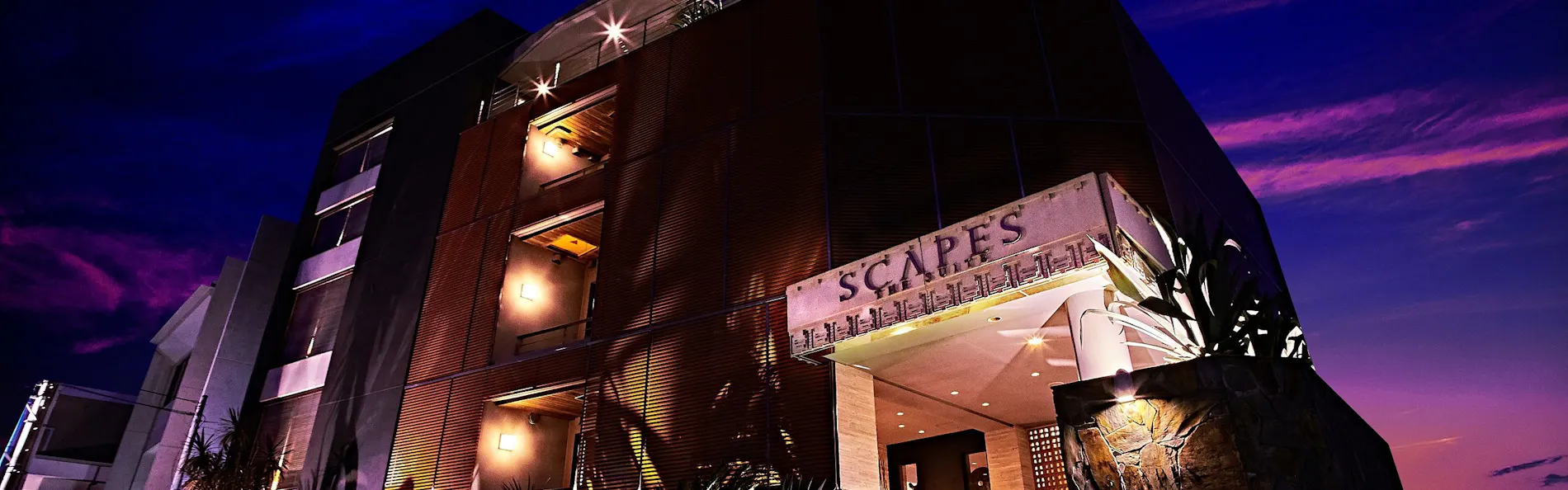 SCAPES THE SUITE