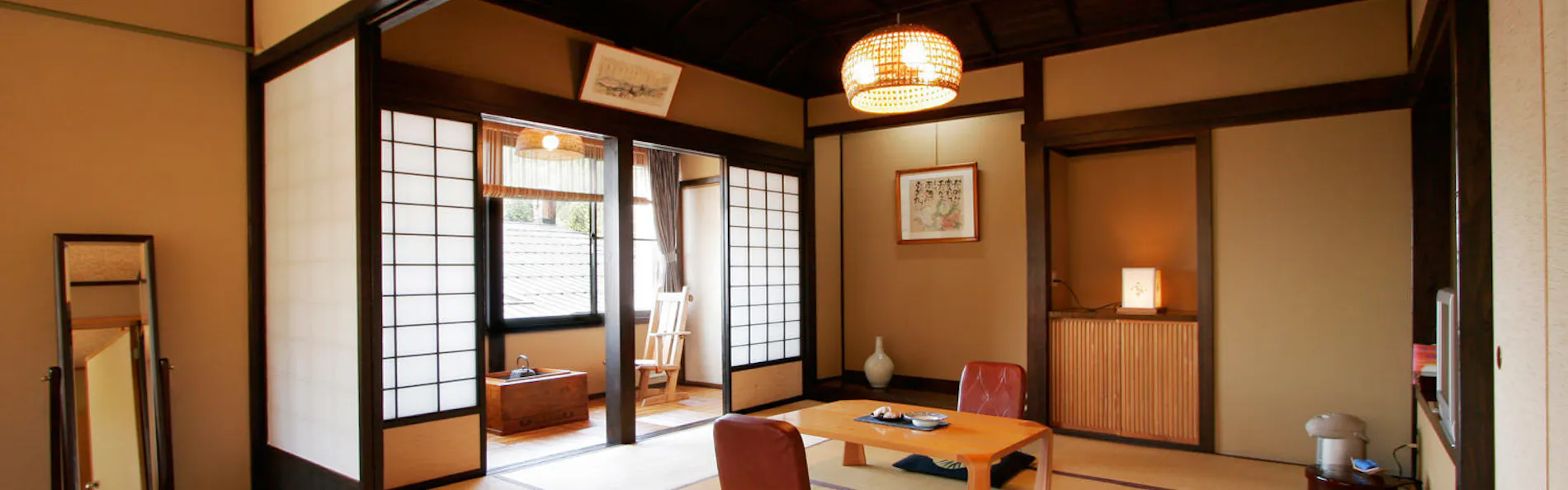 村のホテル 住吉屋