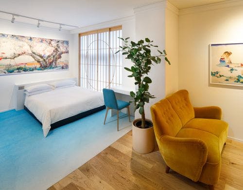 Room No.402 デザイナー：入江明日香