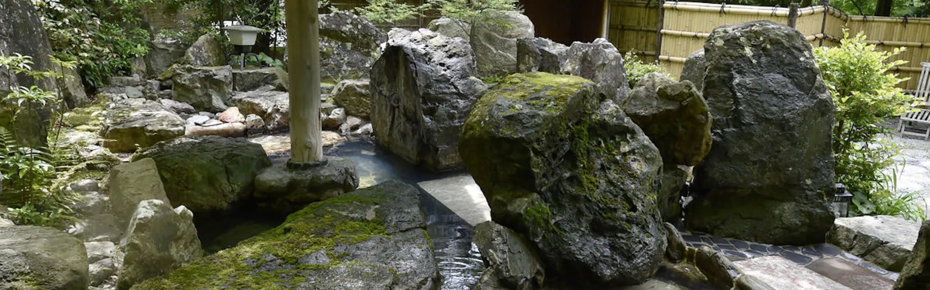 京都 湯の花温泉 すみや亀峰菴