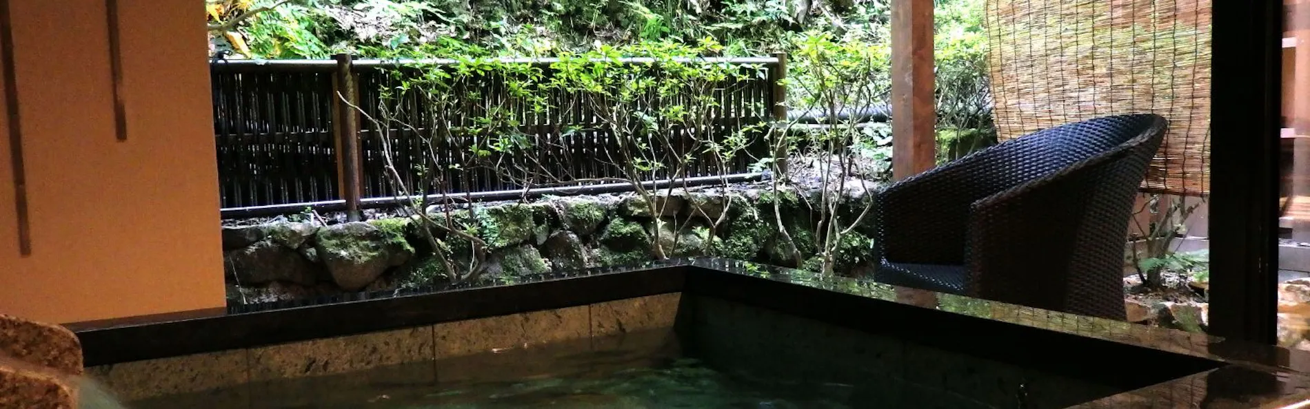 京都 湯の花温泉 すみや亀峰菴