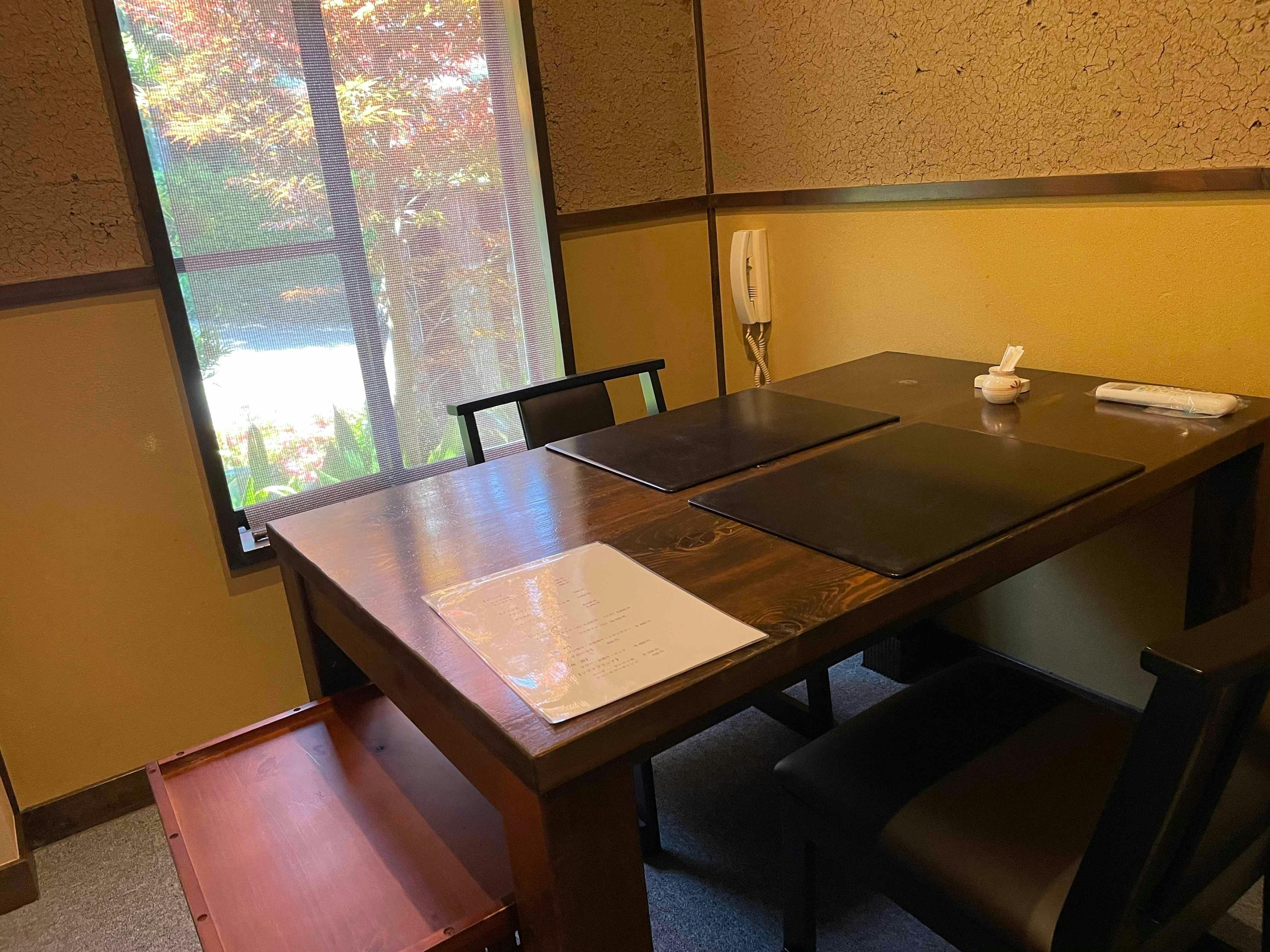 風の音／音の蔵　専用の個室食事処