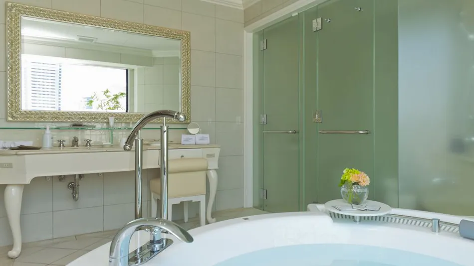 Hotel La Suite Kobe Harborland