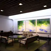 ホテルロビー絵画