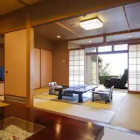 ห้องพักพร้อมอ่างอาบน้ำกลางแจ้งเพื่อการผ่อนคลาย