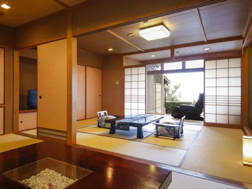 ห้องพักพร้อมอ่างอาบน้ำกลางแจ้งเพื่อการผ่อนคลาย