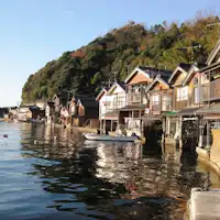 ฤดูใบไม้ผลิ ฤดูร้อน ฤดูใบไม้ร่วง ฤดูหนาว... "บ้านเรืออิเนะ" ในฤดูร้อน