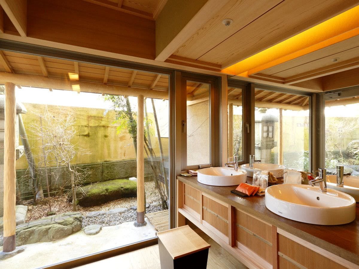 ห้องไม้ไผ่