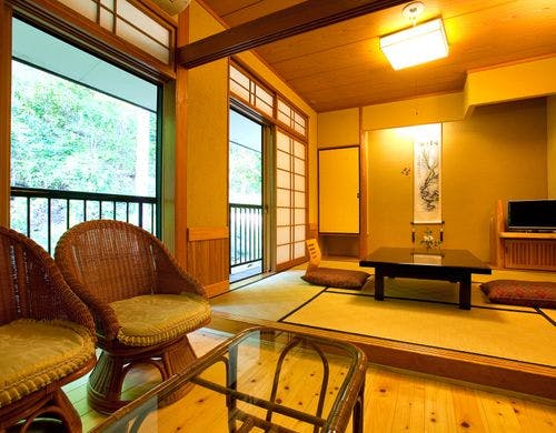 本館山側2階/和室6畳