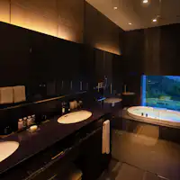 【新館:ロイヤルテラス棟】バスルーム