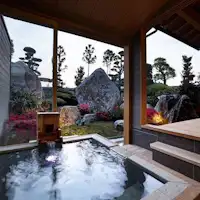 蓬莱(夕暮れ)露天風呂