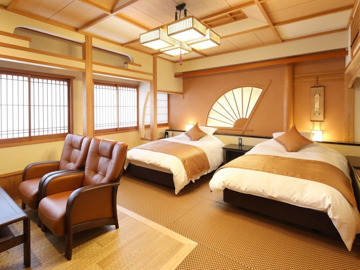 総檜風呂付モダンツインベットルーム