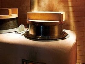 里山のオーベルジュ 薪の音