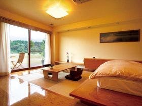 里山のオーベルジュ 薪の音