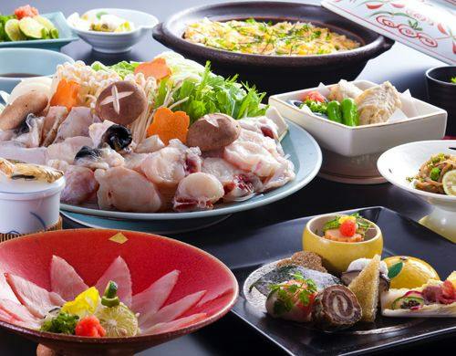 【ふぐ尽し】旨みと食感を愉しむ淡路島3年とらふぐづくし