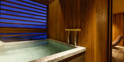 ホテルニューアワジ