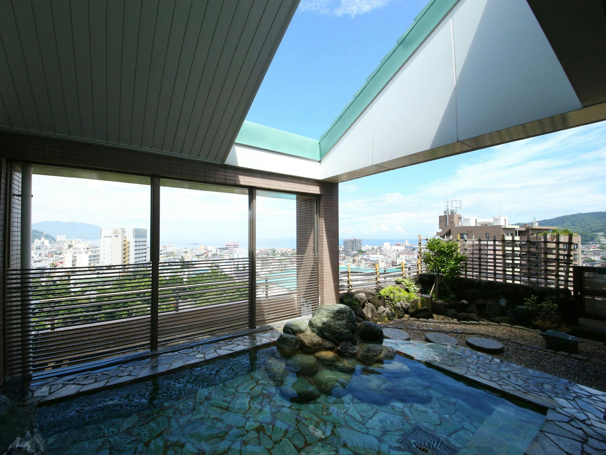 【ห้องอาบน้ำรวมขนาดใหญ่】อ่างอาบน้ำกลางแจ้งริมทะเล