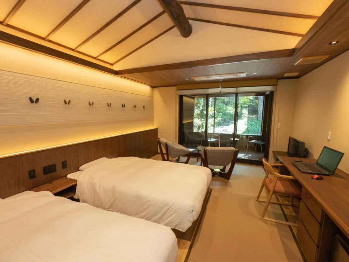 翠悠館12.5畳