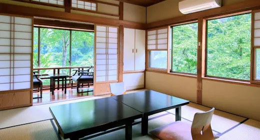 緑風館(藤の間)